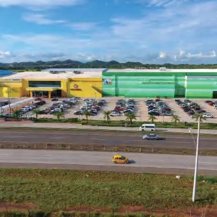 Functional Light Supermarket Prefab Steel Structure Building with Welding & Cutting Services for Commercial Shopping Mall