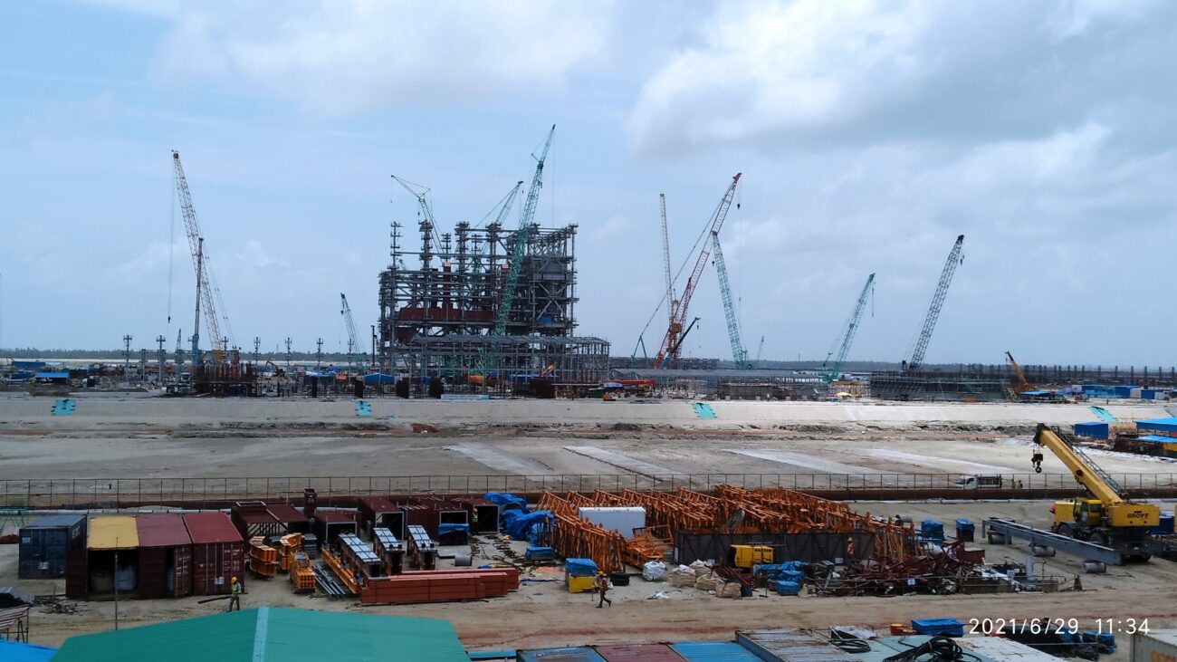 Steel structure erection with cranes on an industrial warehouse site in Ethiopia