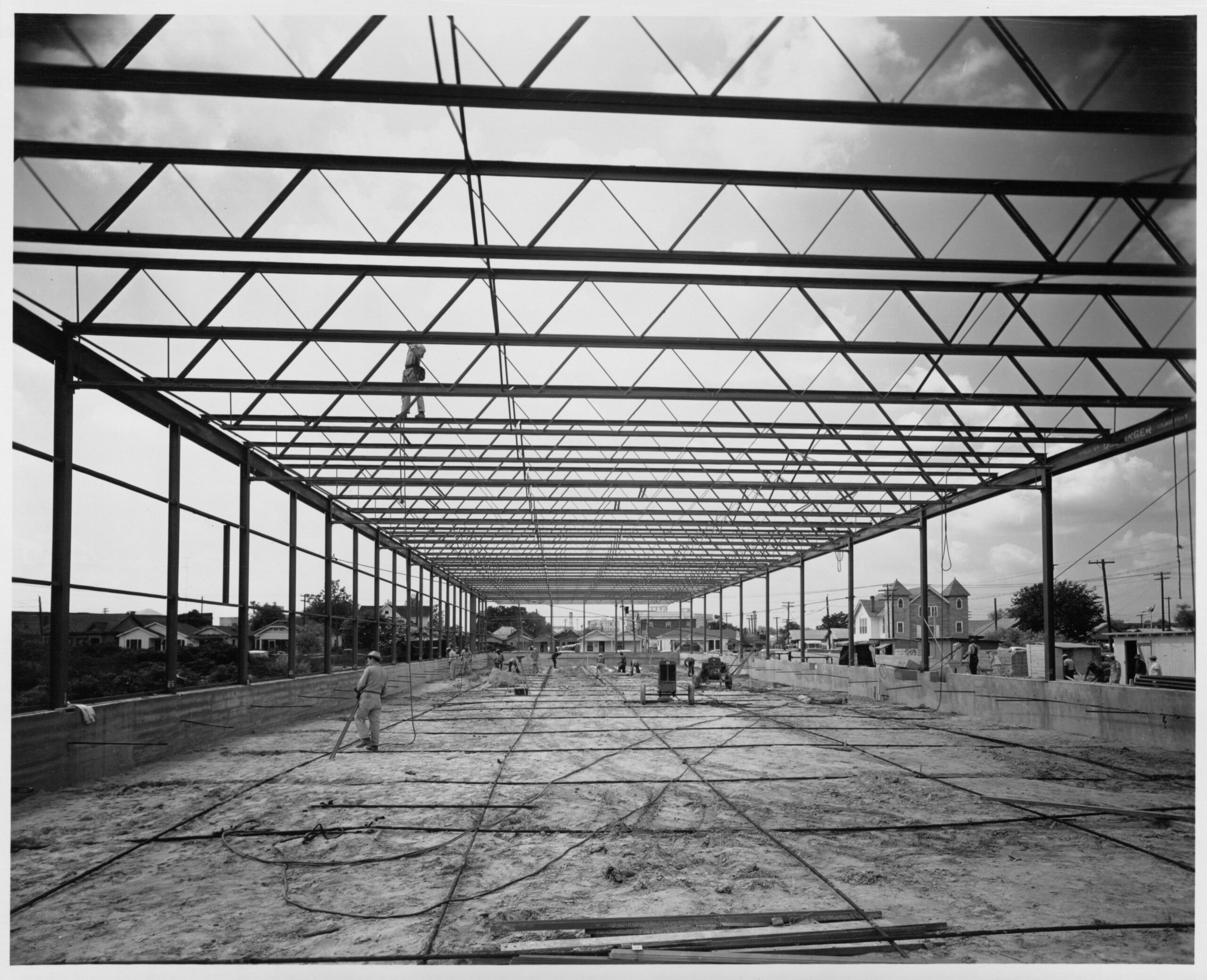 Real factory steel structure construction photo for a Mexico industrial building project