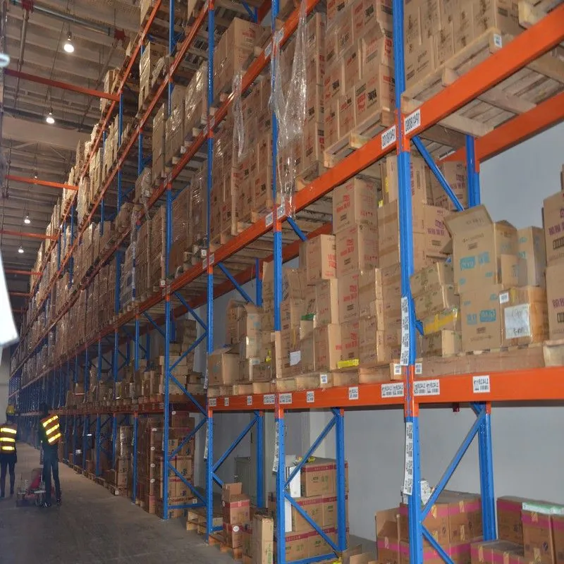 Steel Warehouse Racking Integration: Column Grid, Floor Loads and Fire Clearances - steel building